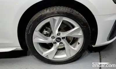 Audi A4 2021 2.0 гидро в Москве № 625107, миниатюра 5