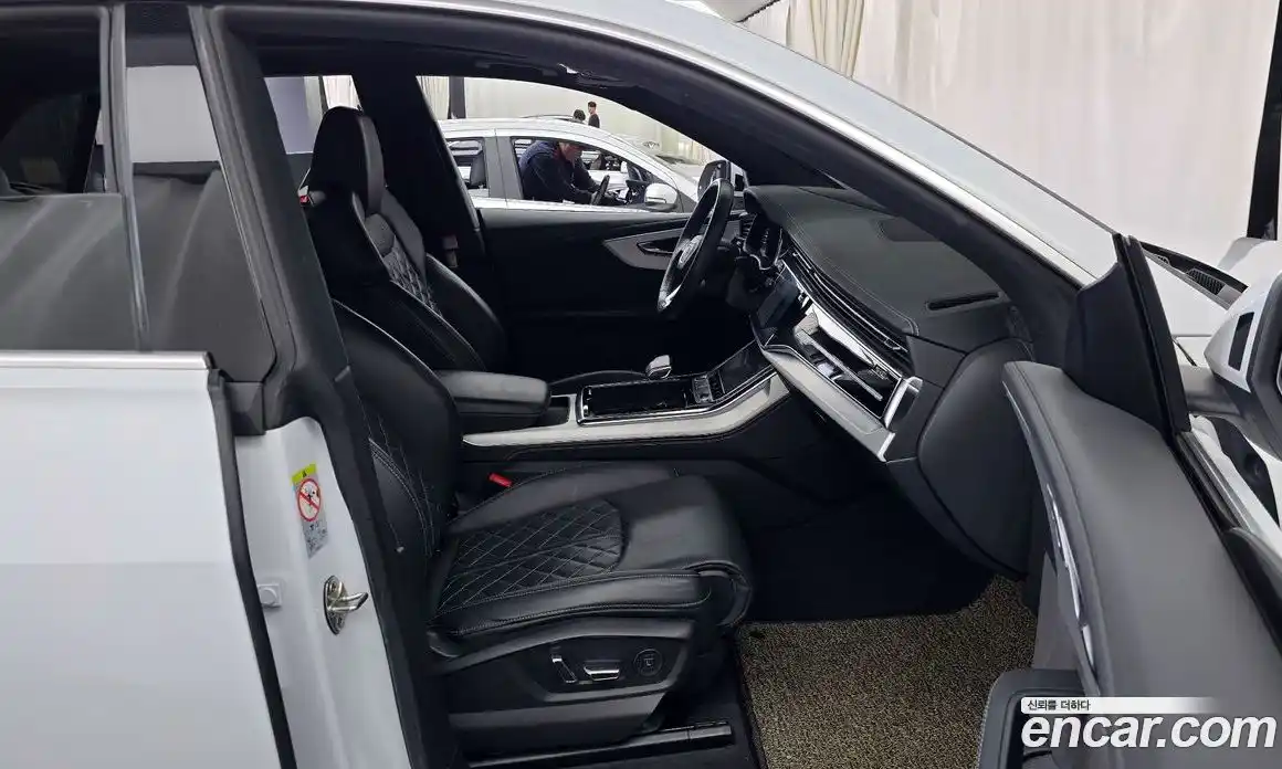 Audi Q8 2022 3.0 гидро в Москве № 625129, фото 11