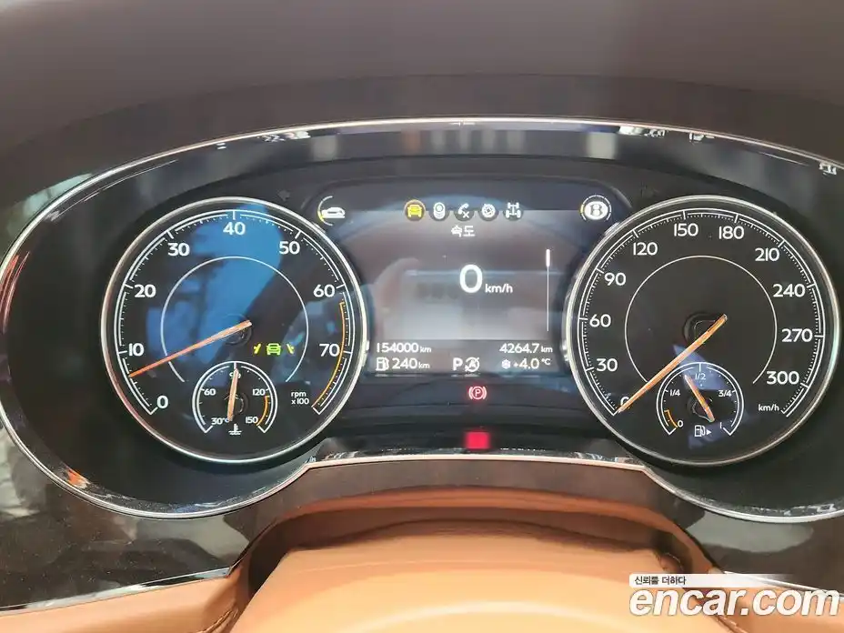 Bentley Bentayga 2017 6.0 гидро в Москве № 653258, фото 18