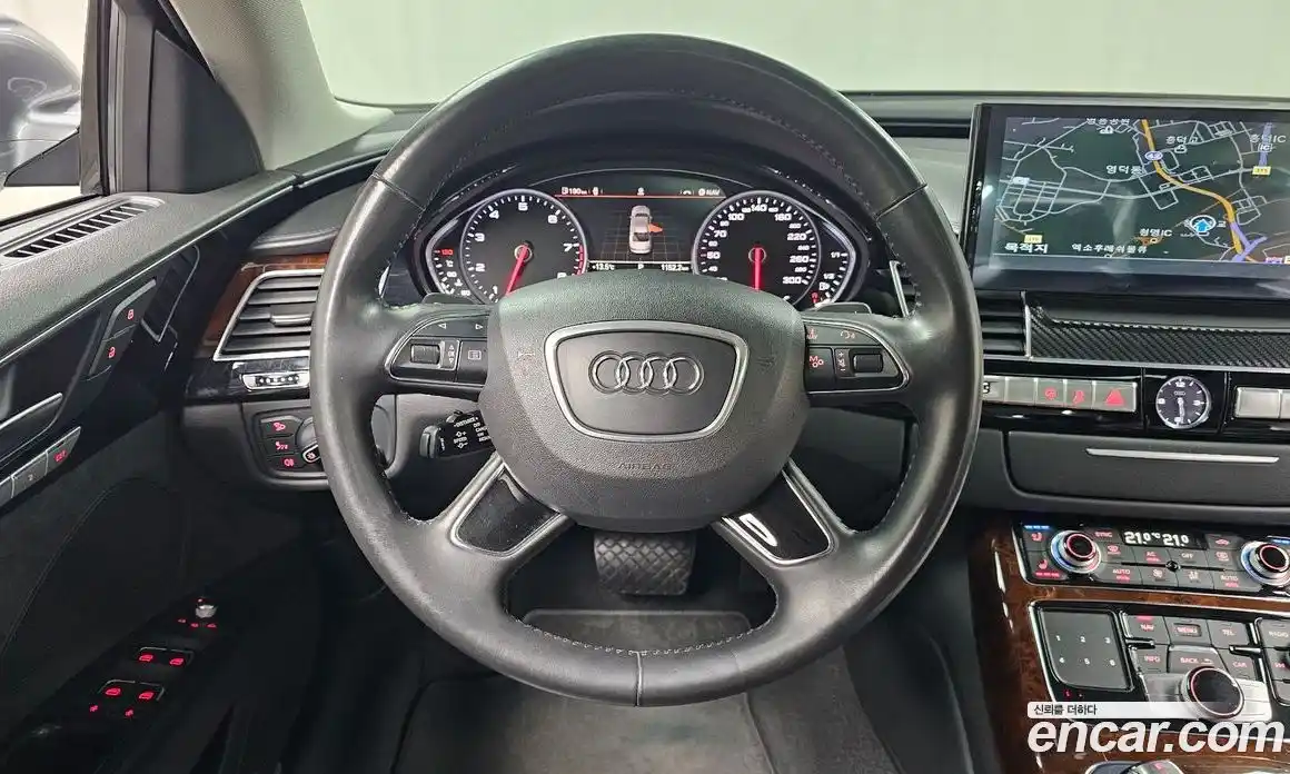 Audi A8 2012 4.2 гидро в Москве № 723635, фото 13