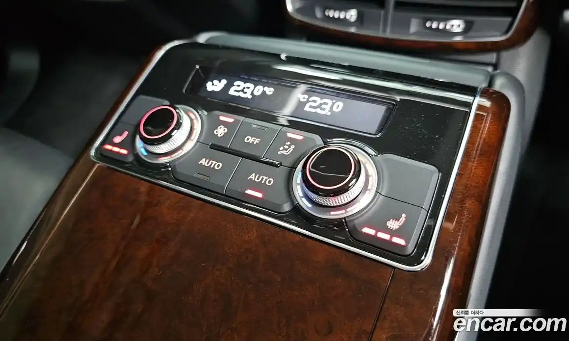 Audi A8 2012 4.2 гидро в Москве № 723635, фото 18