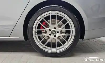 Audi A8 2012 4.2 гидро в Москве № 723635, миниатюра 5
