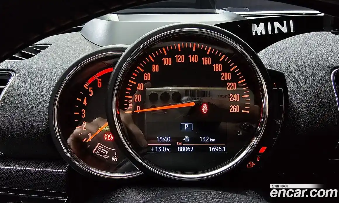 Mini Clubman 2019 2.0 гидро в Москве № 724870, фото 8