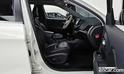 Jeep Cherokee 2018 2.4 гидро в Москве № 725286, миниатюра 11