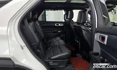 Ford Explorer 2019 2.3 гидро в Москве № 725382, миниатюра 12