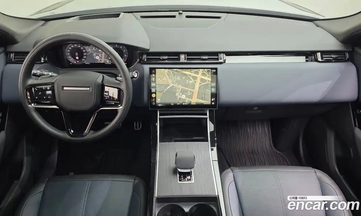 Land Rover Range-Rover Velar 2025 2.0 гидро в Москве № 765947, фото 3