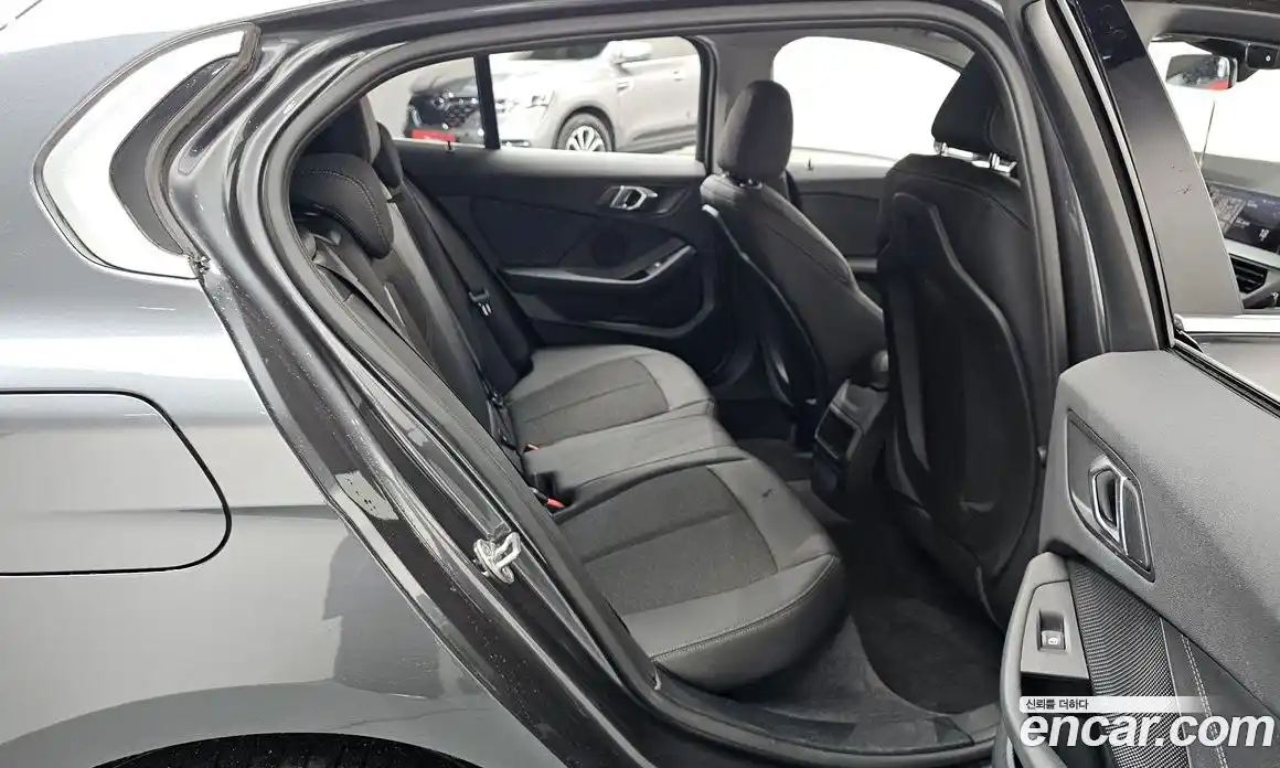 BMW 1-Series 2020 2.0 гидро в Москве, фото 12