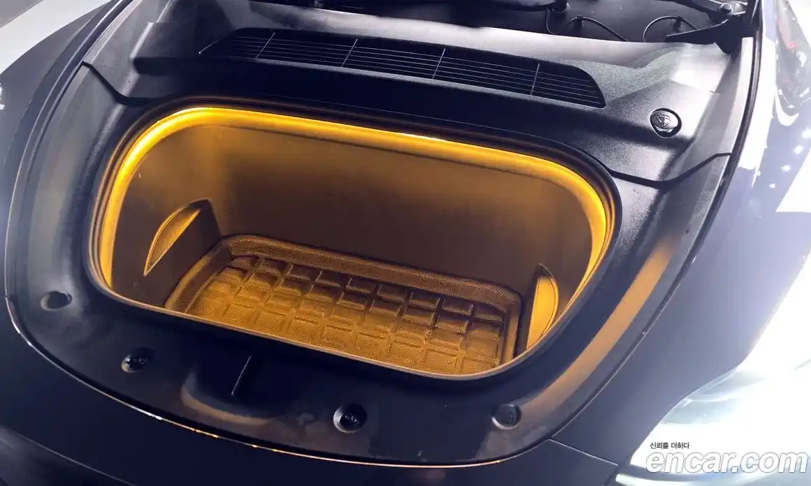 Tesla Model Y 2021 0.2 гидро в Москве № 825597, фото 6