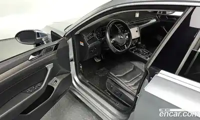 Volkswagen Arteon 2019 2.0 гидро в Москве № 826088, миниатюра 10