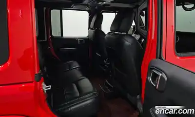 Jeep Wrangler 2018 2.0 гидро в Москве № 826613, миниатюра 12