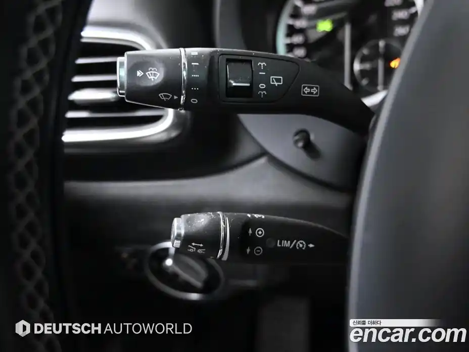 Infiniti Q30 2017 2.0 гидро в Москве № 827398, фото 18