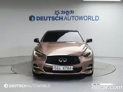 Infiniti Q30 2017 2.0 гидро в Москве № 827398, миниатюра 3