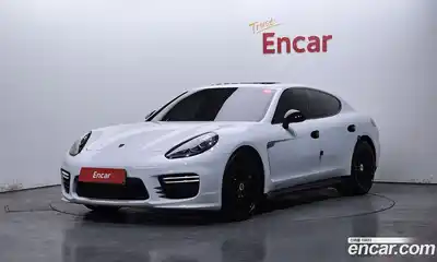 Porsche Panamera, 2015