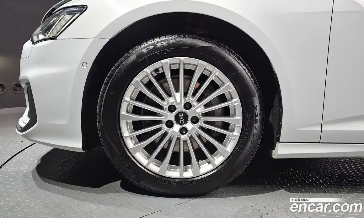 Audi A6 2021 2.0 гидро в Москве, фото 5