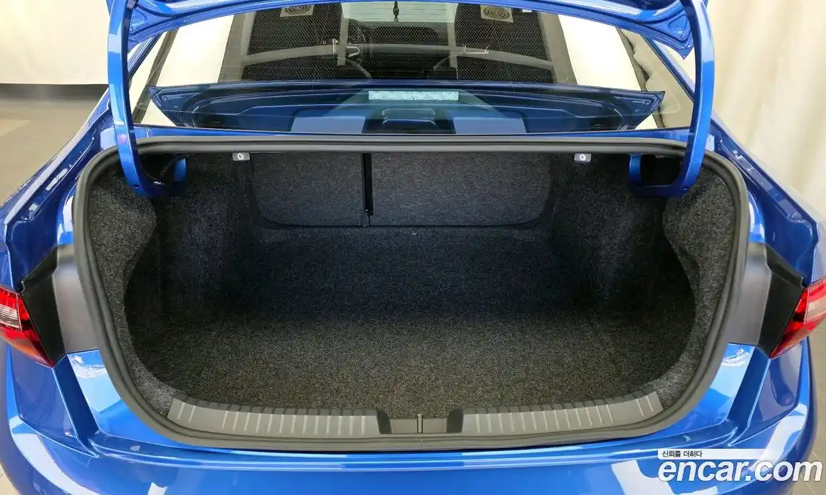 Volkswagen Jetta 2023 1.5 гидро в Москве № 896003, фото 20