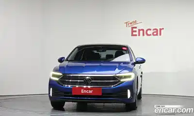 Volkswagen Jetta 2023 1.5 гидро в Москве № 896003, миниатюра 3