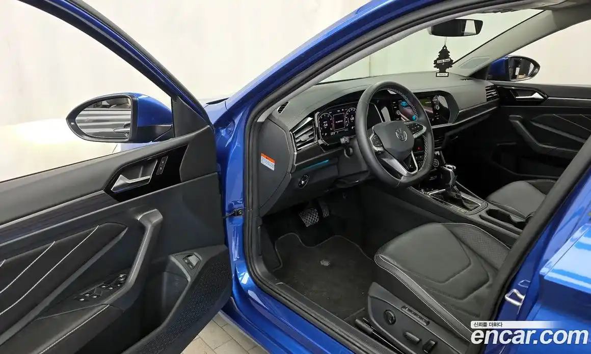 Volkswagen Jetta 2023 1.5 гидро в Москве № 896003, фото 10