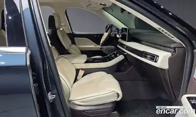 Lincoln Aviator 2022 3.0 гидро в Москве № 897105, миниатюра 11