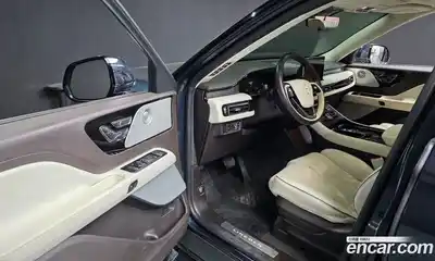 Lincoln Aviator 2022 3.0 гидро в Москве № 897105, миниатюра 10