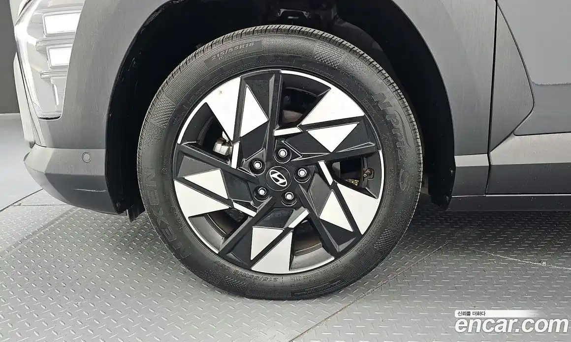 Hyundai Kona 2024 1.6 Автомат в Москве № 927506, фото 5