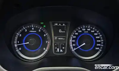 Hyundai Grandeur 2015 2.4 Автомат в Москве № 927899, миниатюра 8