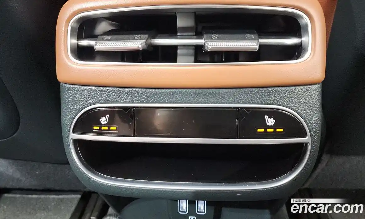 Genesis GV70 2021 2.5 Автомат в Москве № 930817, фото 18