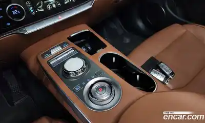 Genesis GV70 2021 2.5 Автомат в Москве № 930817, миниатюра 9