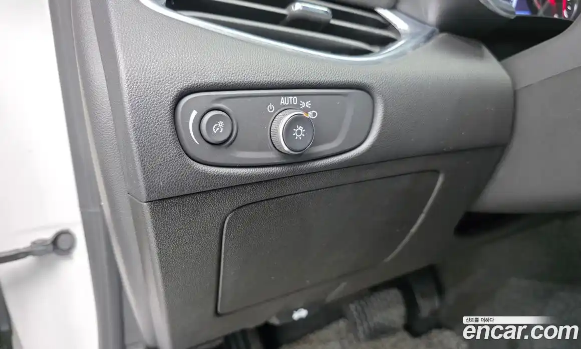 Chevrolet Malibu 2019 1.3 Автомат в Москве № 935344, фото 13