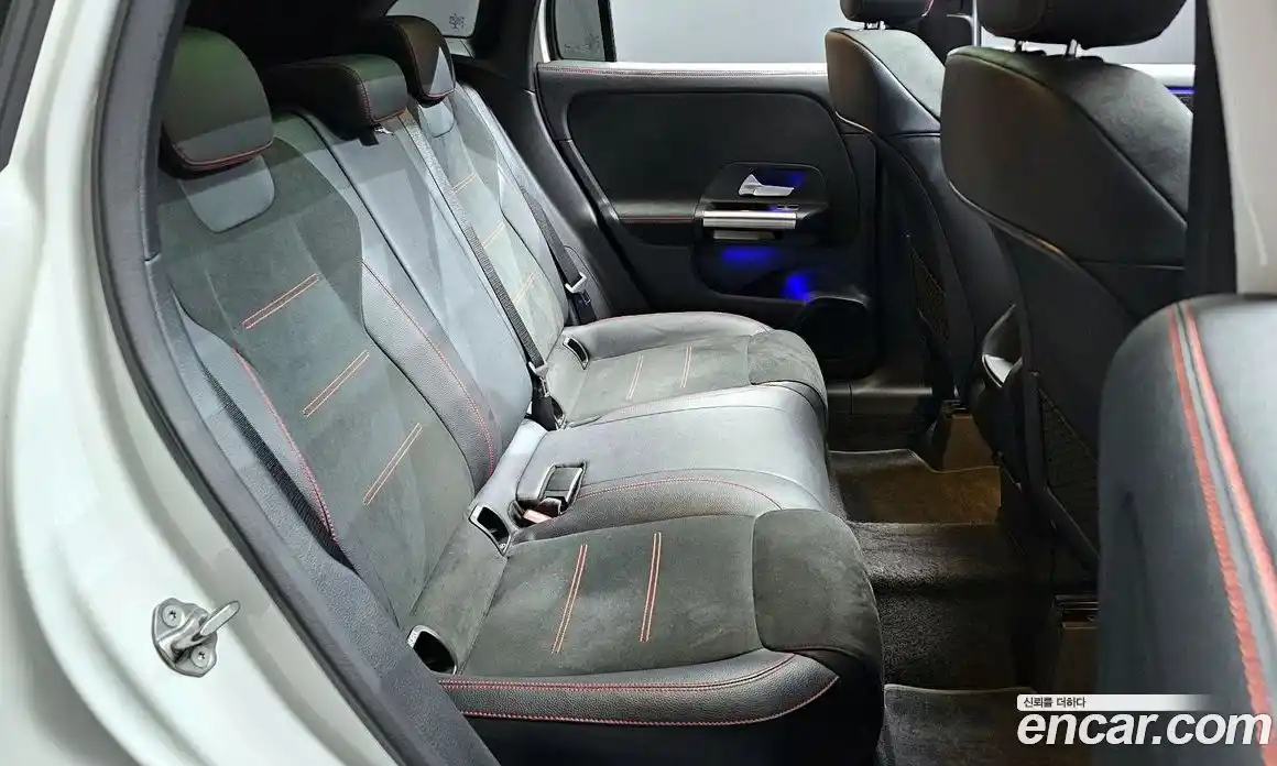 Mercedes-Benz GLA-Class 2020 2.0 гидро в Москве № 969773, фото 12