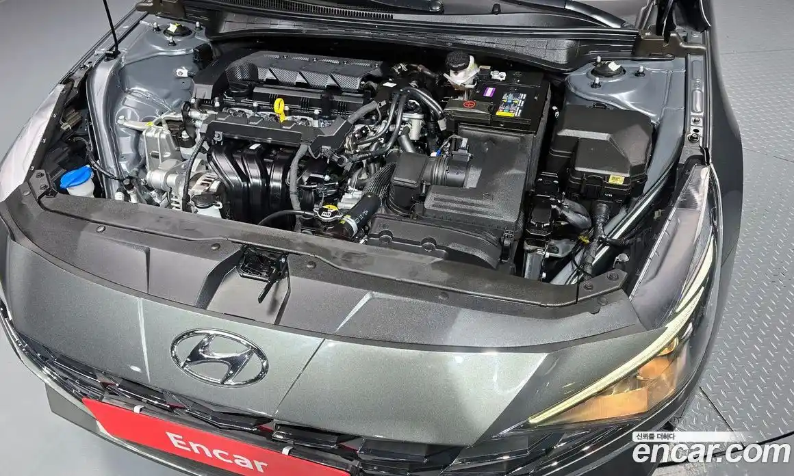 Hyundai Avante 2020 1.6 Автомат в Москве № 970786, фото 6