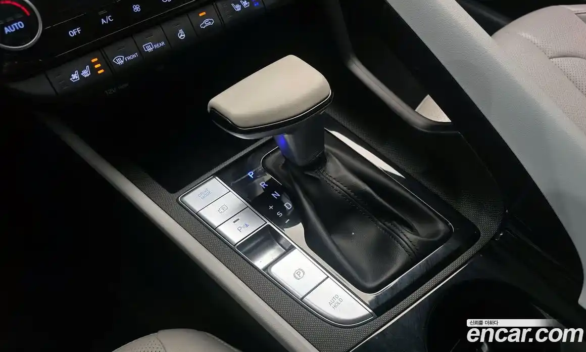 Hyundai Avante 2020 1.6 Автомат в Москве № 970786, фото 9