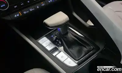 Hyundai Avante 2020 1.6 Автомат в Москве № 970786, миниатюра 9