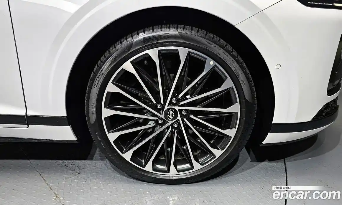 Hyundai Grandeur 2024 1.6 Автомат в Москве № 971539, фото 5