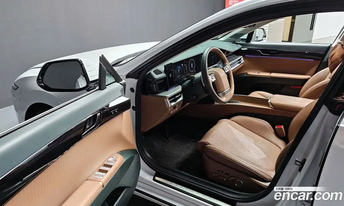 Hyundai Grandeur 2024 1.6 Автомат в Москве № 971539, фото 10