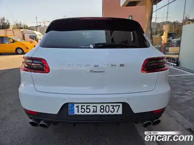 Porsche Macan 2018 2.0 гидро в Москве № 974848, миниатюра 11