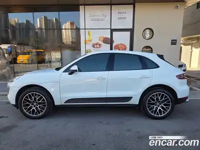Porsche Macan 2018 2.0 гидро в Москве № 974848, миниатюра 3