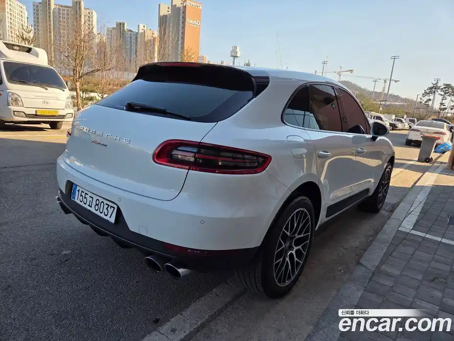 Porsche Macan 2018 2.0 гидро в Москве № 974848, фото 5