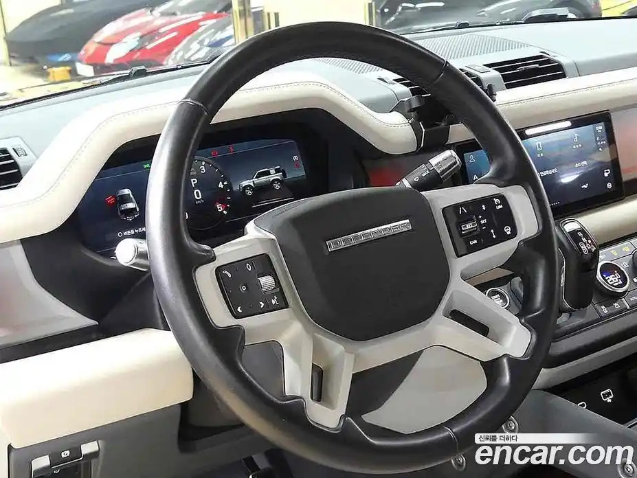Land Rover Defender 2022 3.0 гидро в Москве № 975738, фото 10