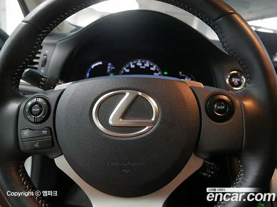 Lexus CT200h 2015 1.8 гидро в Москве № 975967, фото 8