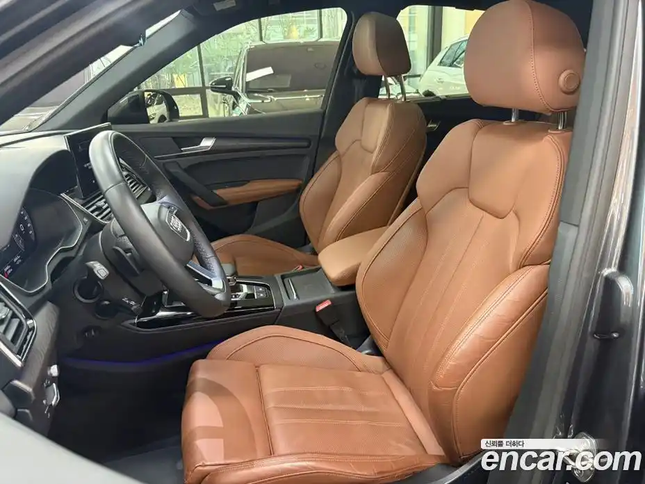 Audi Q5 2023 2.0 Автомат в Москве № 1002312, фото 11