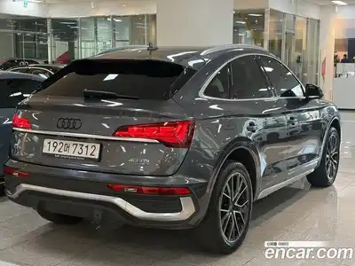 Audi Q5 2023 2.0 Автомат в Москве № 1002312, миниатюра 2