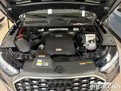 Audi Q5 2023 2.0 Автомат в Москве № 1002312, миниатюра 6