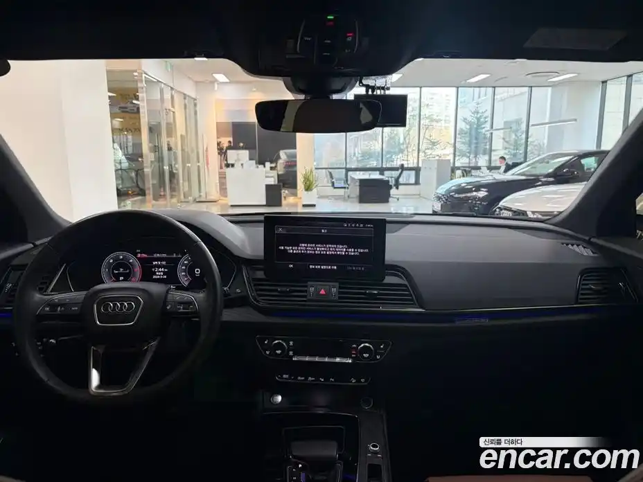 Audi Q5 2023 2.0 Автомат в Москве № 1002312, фото 7