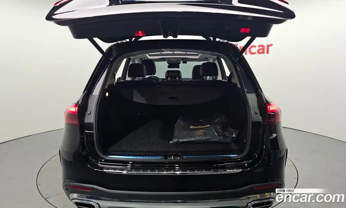 Mercedes-Benz GLE-Class 2023 3.0 Автомат в Москве № 1005273, фото 20