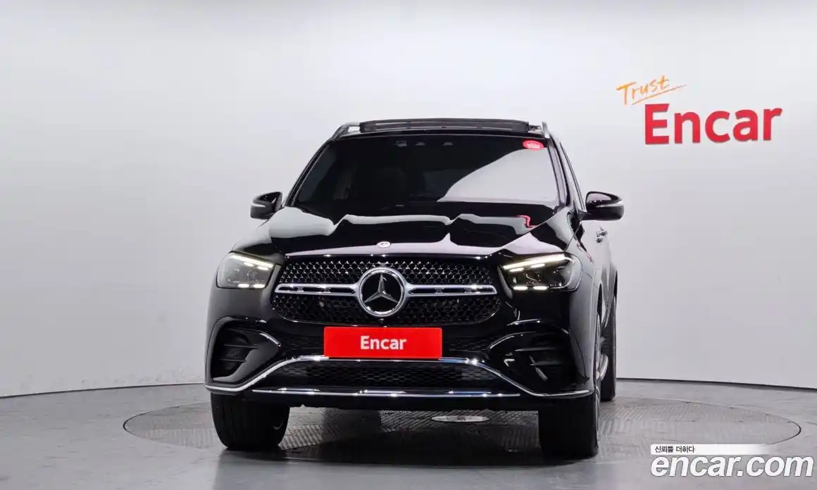 Mercedes-Benz GLE-Class 2023 3.0 Автомат в Москве № 1005273, фото 3