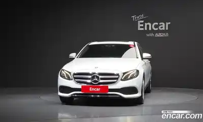Mercedes-Benz E-Class 2017 2.0 гидро в Москве № 1006436, миниатюра 3