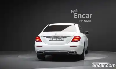 Mercedes-Benz E-Class 2017 2.0 гидро в Москве № 1006436, миниатюра 4