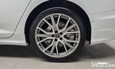 Audi A6 2023 3.0 гидро в Москве № 1007361, миниатюра 5