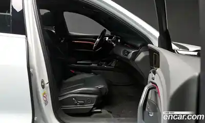 Audi e-tron 2021 0.2 гидро в Москве № 1007522, миниатюра 11