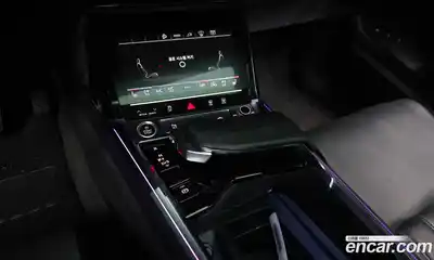 Audi e-tron 2021 0.2 гидро в Москве № 1007522, миниатюра 9